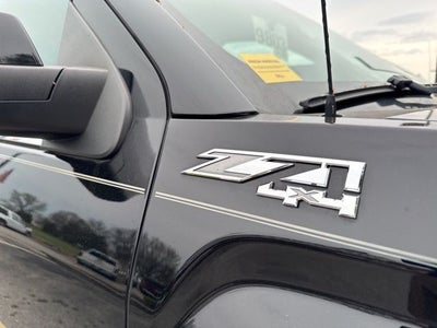 2015 GMC Sierra 1500 4WD Crew Cab 143.5" SLE