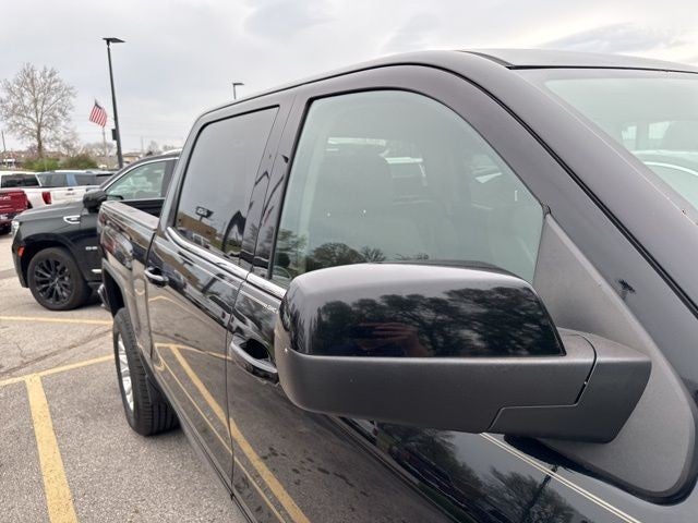 2015 GMC Sierra 1500 4WD Crew Cab 143.5" SLE