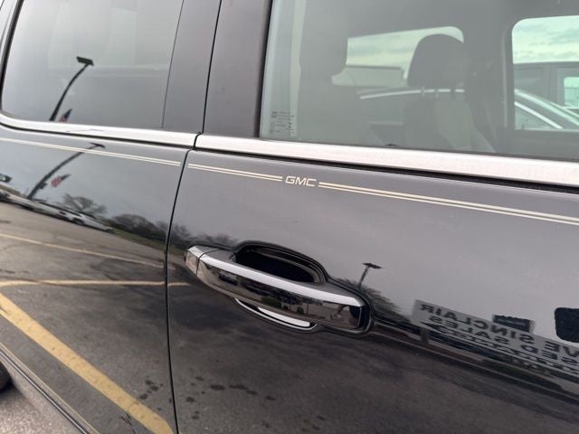 2015 GMC Sierra 1500 4WD Crew Cab 143.5" SLE