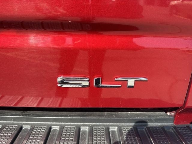 2021 GMC Sierra 1500 4WD Crew Cab 147" SLT