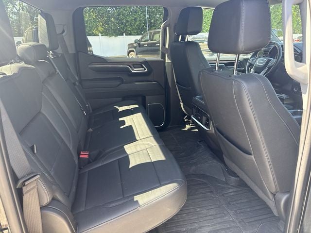 2023 GMC Sierra 1500 4WD Crew Cab 147" SLT