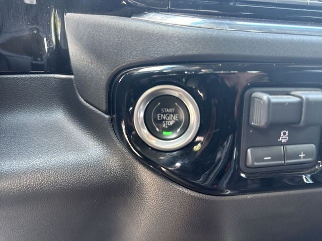 2023 GMC Sierra 1500 4WD Crew Cab 147" SLT