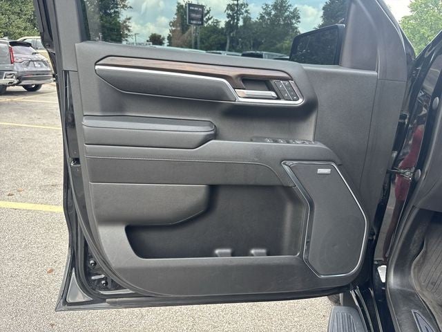 2023 GMC Sierra 1500 4WD Crew Cab 147" SLT