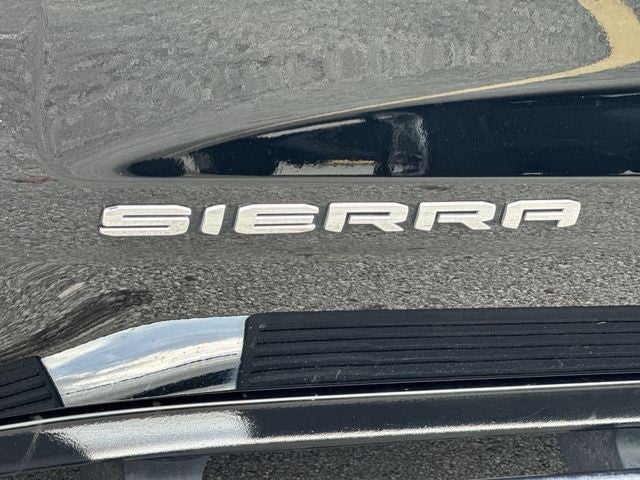 2023 GMC Sierra 1500 4WD Crew Cab 147" SLT