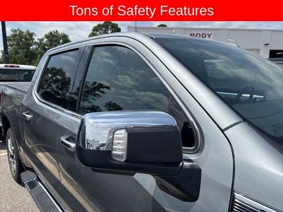 2023 GMC Sierra 1500 4WD Crew Cab 147" SLT