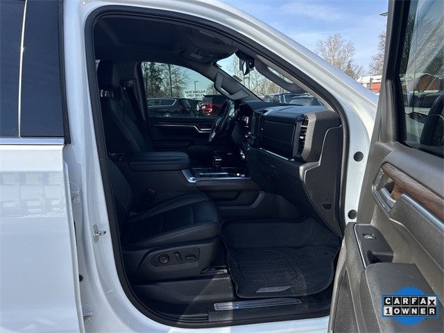 2023 GMC Sierra 1500 4WD Crew Cab 147" SLT