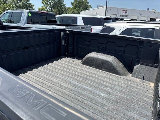 2024 GMC Sierra 1500 4WD Crew Cab 147" AT4