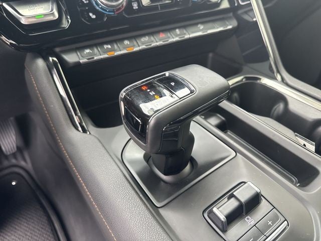 2024 GMC Sierra 1500 4WD Crew Cab 147" AT4