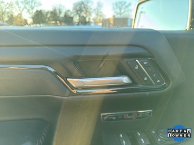 2025 GMC Sierra 1500 4WD Crew Cab 147" AT4X