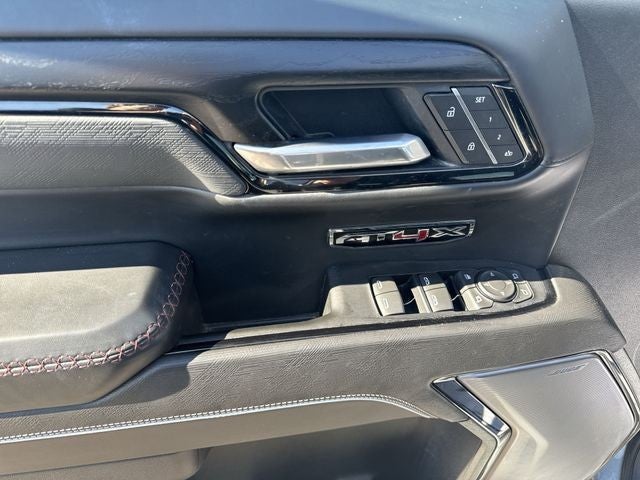2025 GMC Sierra 1500 4WD Crew Cab 147" AT4X