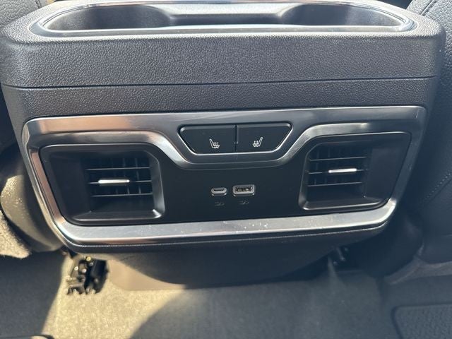 2024 GMC Sierra 1500 4WD Crew Cab 147" Denali