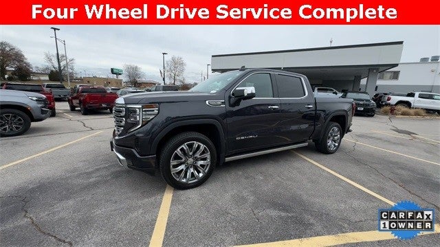 2023 GMC Sierra 1500 4WD Crew Cab 147" Denali