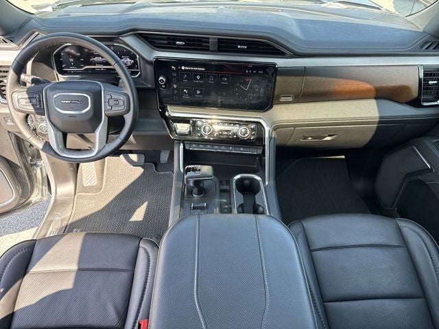 2025 GMC Sierra 1500 4WD Crew Cab 147" Denali