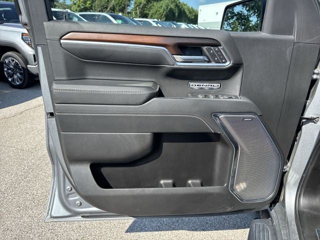 2025 GMC Sierra 1500 4WD Crew Cab 147" Denali