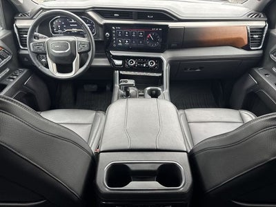 2023 GMC Sierra 1500 4WD Crew Cab 147" Denali