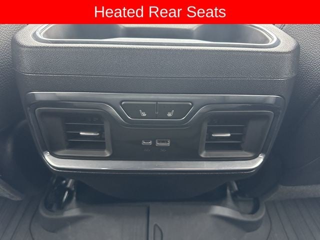 2023 GMC Sierra 1500 4WD Crew Cab 147" Denali