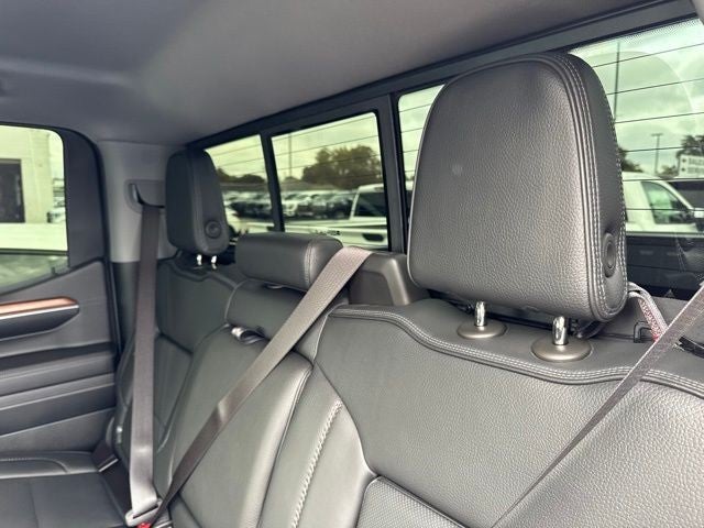 2022 GMC Sierra 1500 4WD Crew Cab 147" Denali