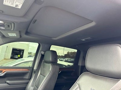 2022 GMC Sierra 1500 4WD Crew Cab 147" Denali