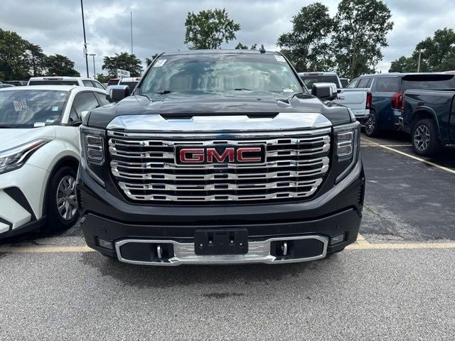 2022 GMC Sierra 1500 4WD Crew Cab 147" Denali