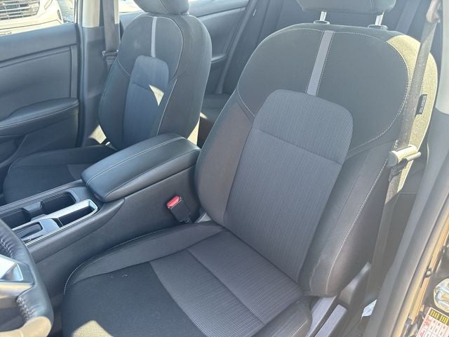 2025 Nissan Sentra SV CVT