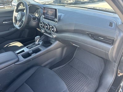 2025 Nissan Sentra SV CVT