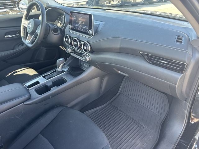 2025 Nissan Sentra SV CVT