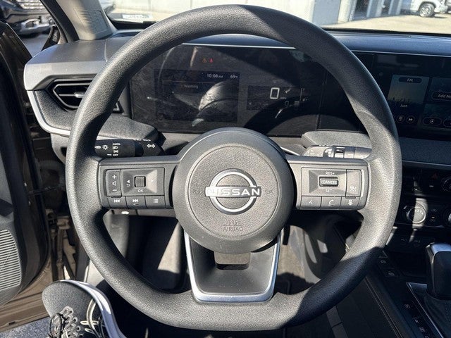 2025 Nissan Kicks SV AWD
