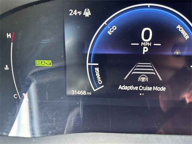 2025 Toyota Camry LE (Natl)