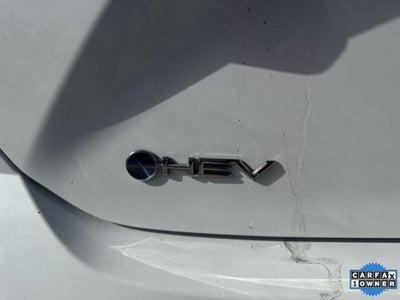 2025 Toyota Camry SE (Natl)