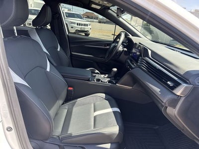 2026 Toyota Camry LE (Natl)