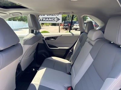 2024 Toyota RAV4 Hybrid XLE Premium AWD (Natl)