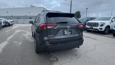 2025 Toyota RAV4 Hybrid LE AWD (Natl)
