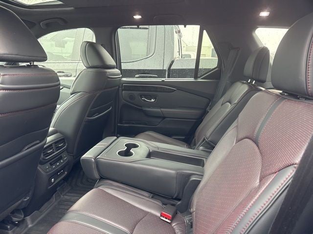 2025 Honda Pilot Black Edition AWD
