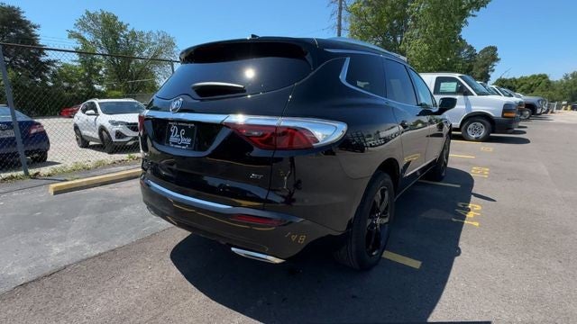 2024 Buick Enclave FWD 4dr Essence