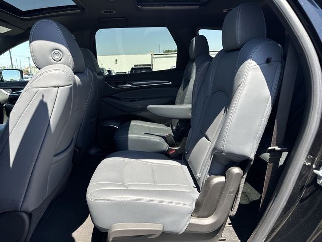 2024 Buick Enclave FWD 4dr Essence