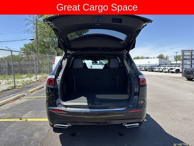 2024 Buick Enclave FWD 4dr Essence