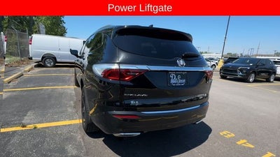 2024 Buick Enclave FWD 4dr Essence