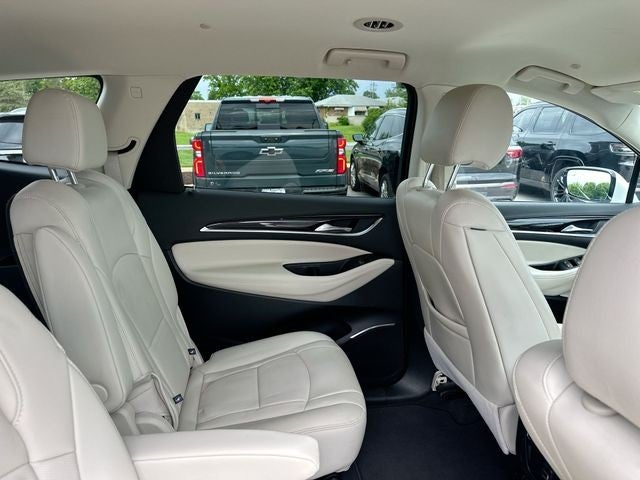 2024 Buick Enclave FWD 4dr Essence