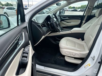 2024 Buick Enclave FWD 4dr Essence