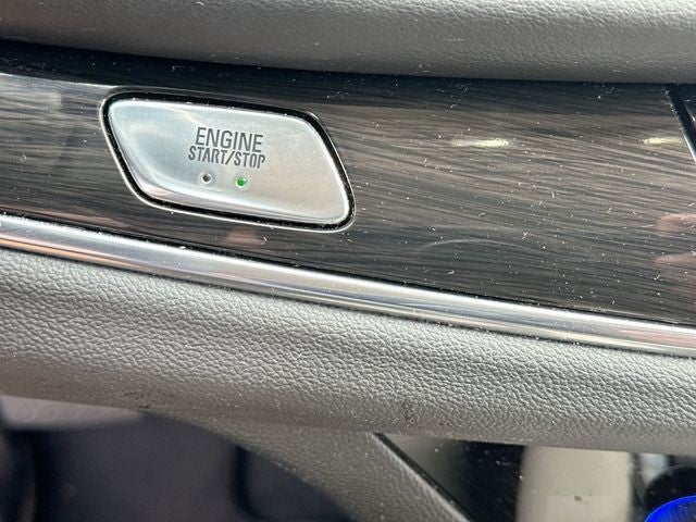 2024 Buick Enclave FWD 4dr Essence