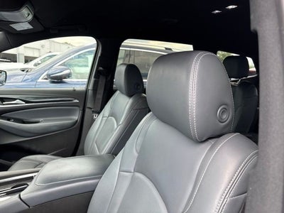 2024 Buick Enclave FWD 4dr Essence