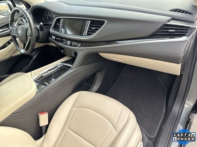 2022 Buick Enclave FWD 4dr Essence