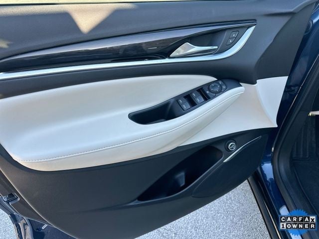 2023 Buick Enclave FWD 4dr Essence