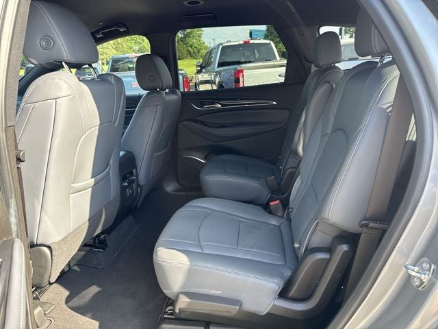 2024 Buick Enclave FWD 4dr Essence