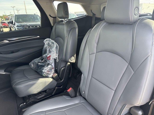 2018 Buick Enclave FWD 4dr Essence