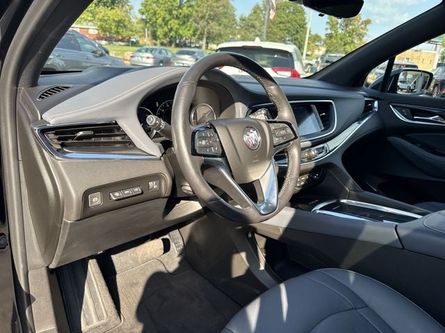 2023 Buick Enclave FWD 4dr Premium