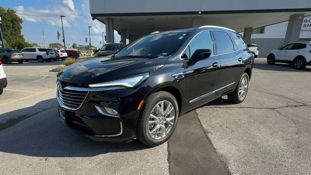 2023 Buick Enclave FWD 4dr Premium