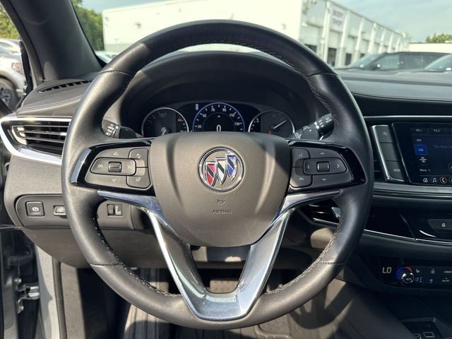 2024 Buick Enclave FWD 4dr Avenir