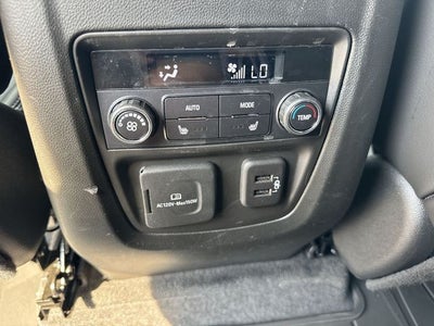 2024 Buick Enclave FWD 4dr Avenir