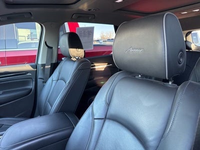2019 Buick Enclave FWD 4dr Avenir